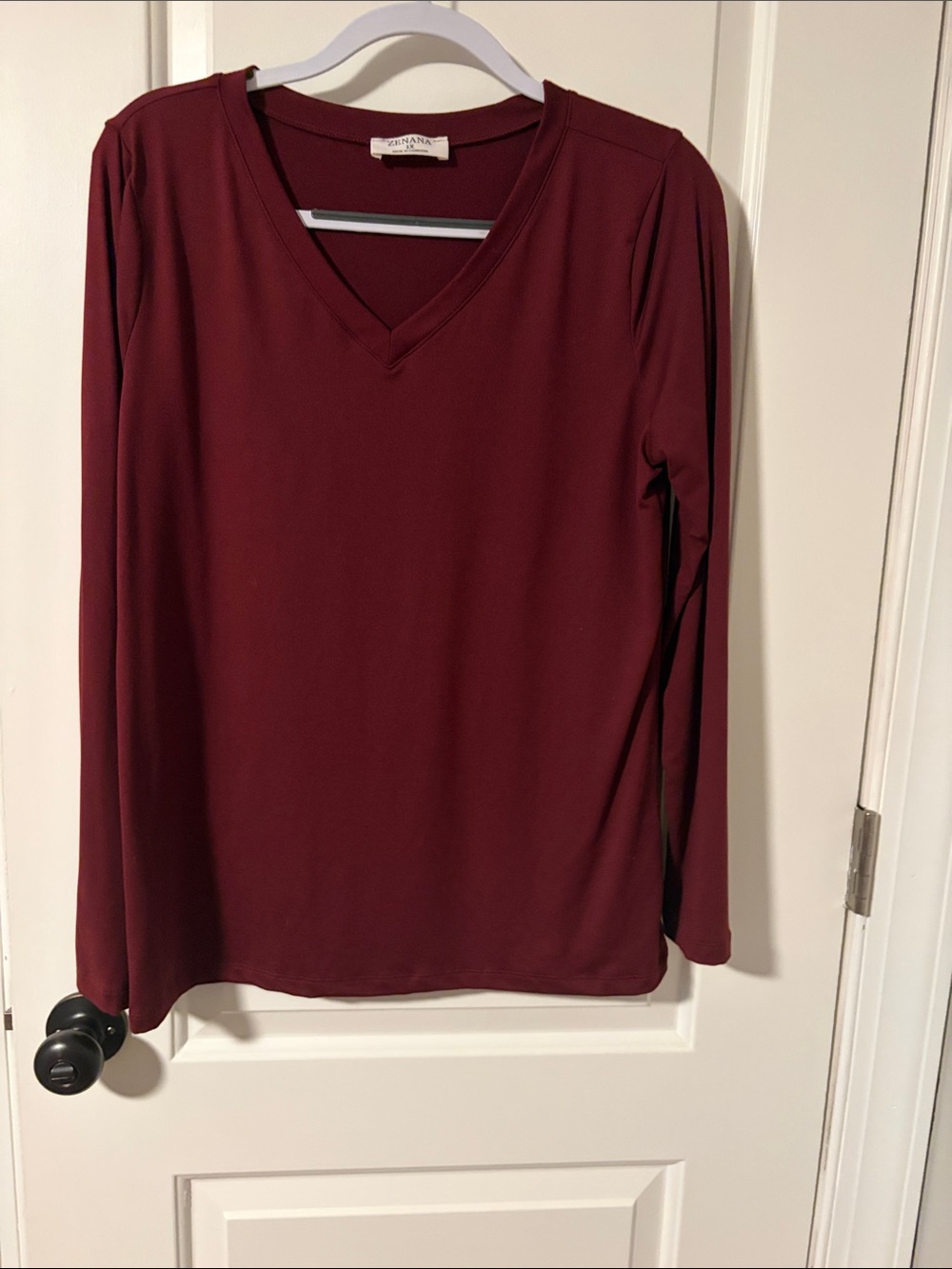 Zenana Outfitters Burgundy V-Neck Long Sleeve Top..Size 1X